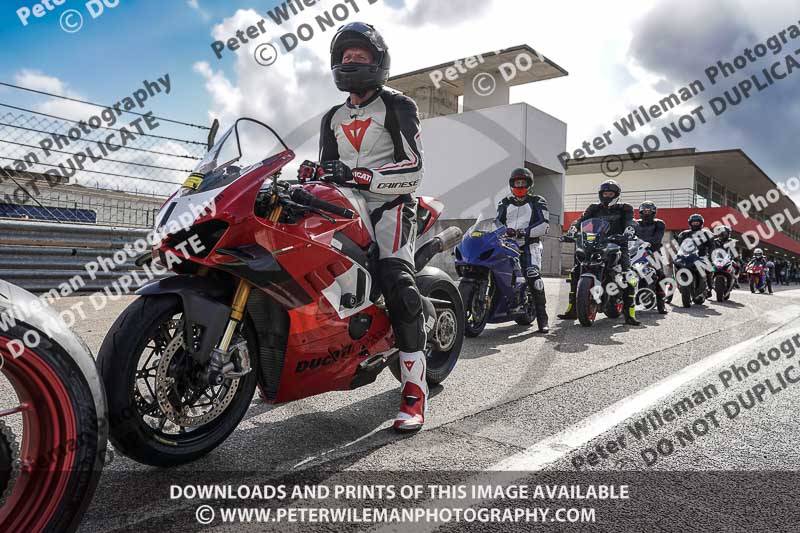 motorbikes;no limits;peter wileman photography;portimao;portugal;trackday digital images